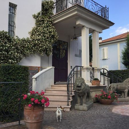 Villa Maldestra Rimini Luaran gambar